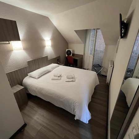 Hotel Le Foirail 菲雅克 外观 照片