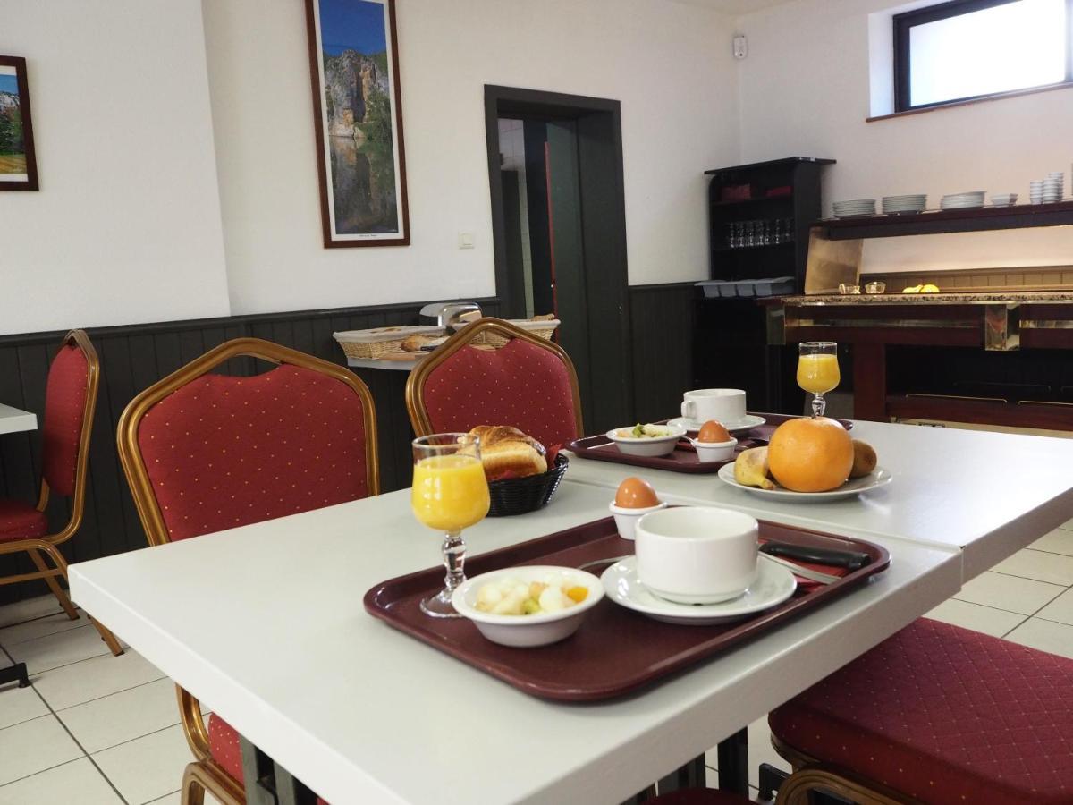 Hotel Le Foirail 菲雅克 外观 照片