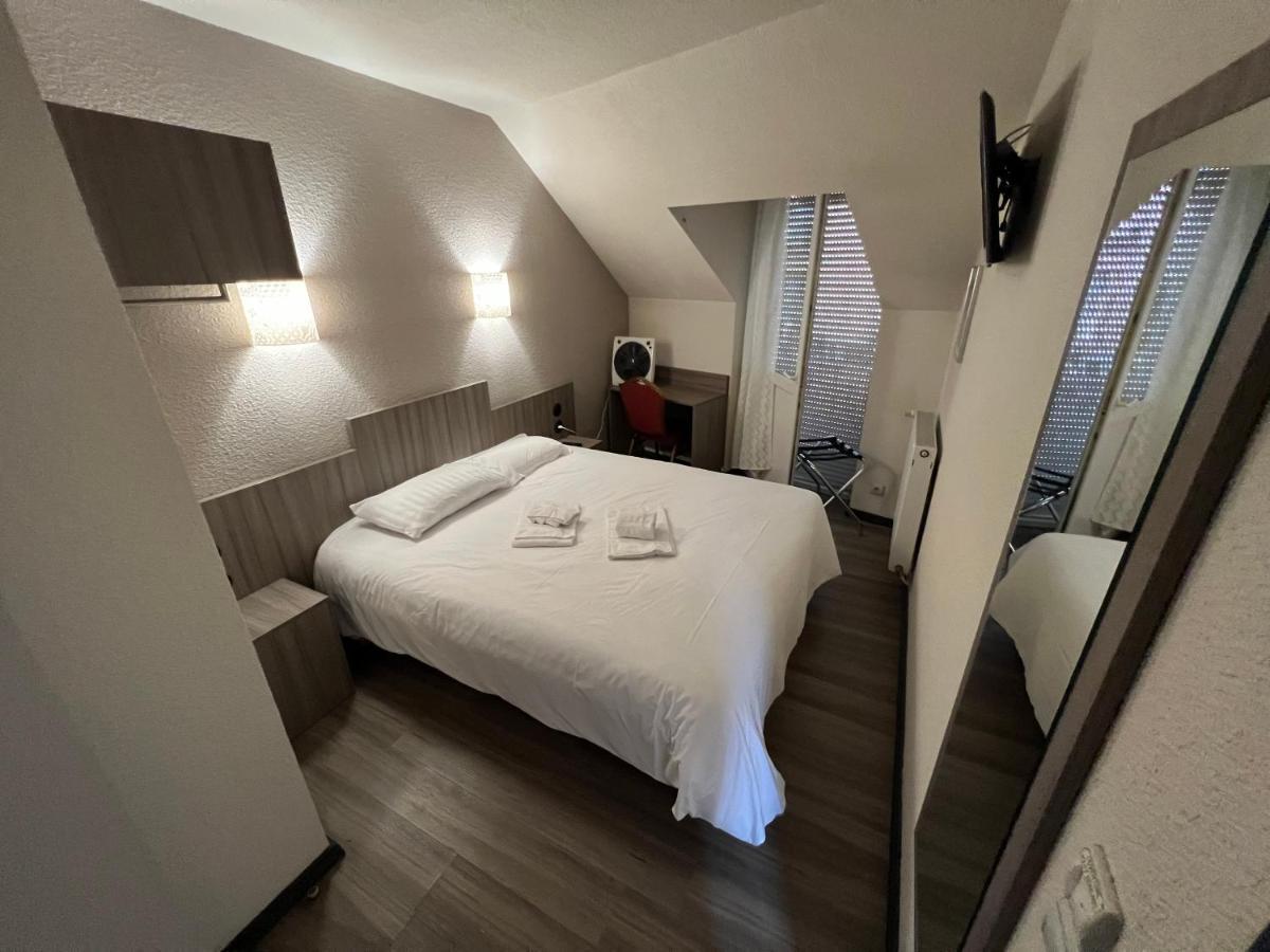 Hotel Le Foirail 菲雅克 外观 照片